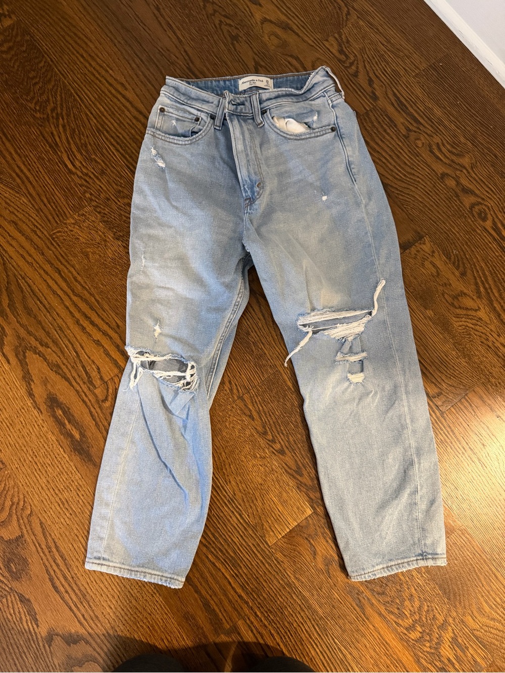 Abercrombie & Fitch Light Blue Distressed Relaxed Jeans